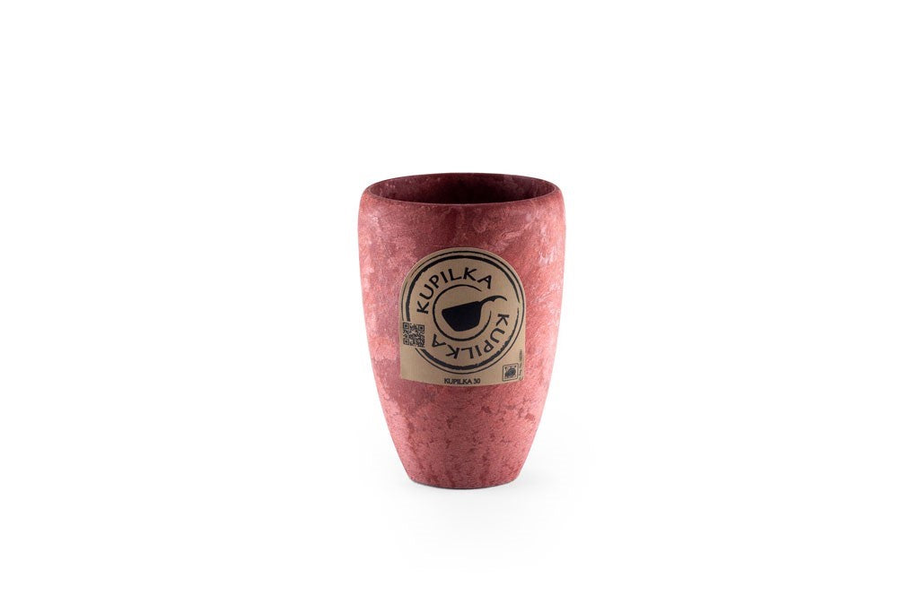 Kupilka 30 Coffee Go Cup rouge avec l'étiquette ronde Kupilka sur le devant