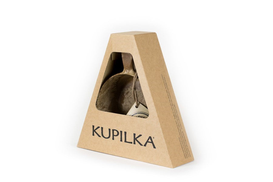 Kupilka 55 bol marron naturel dans un emballage triangulaire en carton avec fenêtre