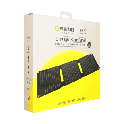 WakaWaka Solar 20 panneau solaire portable dans son emballage avec le texte Ultralight Solar Panel