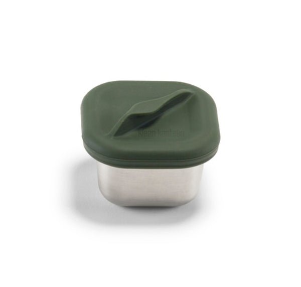 Klean Kanteen Half Snack Box, boîte carrée en métal avec couvercle vert et languette