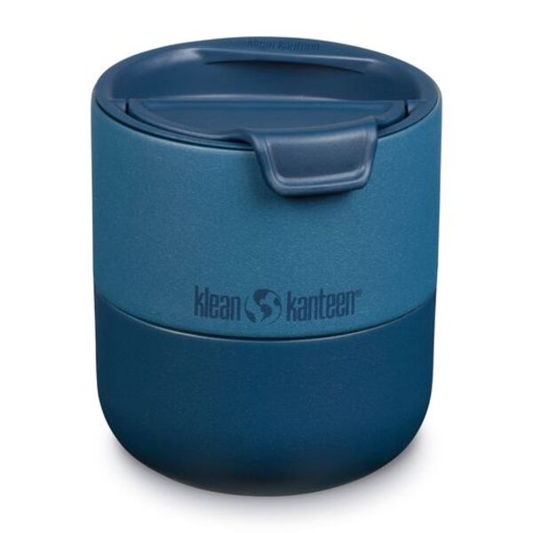 Klean Kanteen Rise Lowball gobelet bleu foncé avec couvercle rabattable et logo
