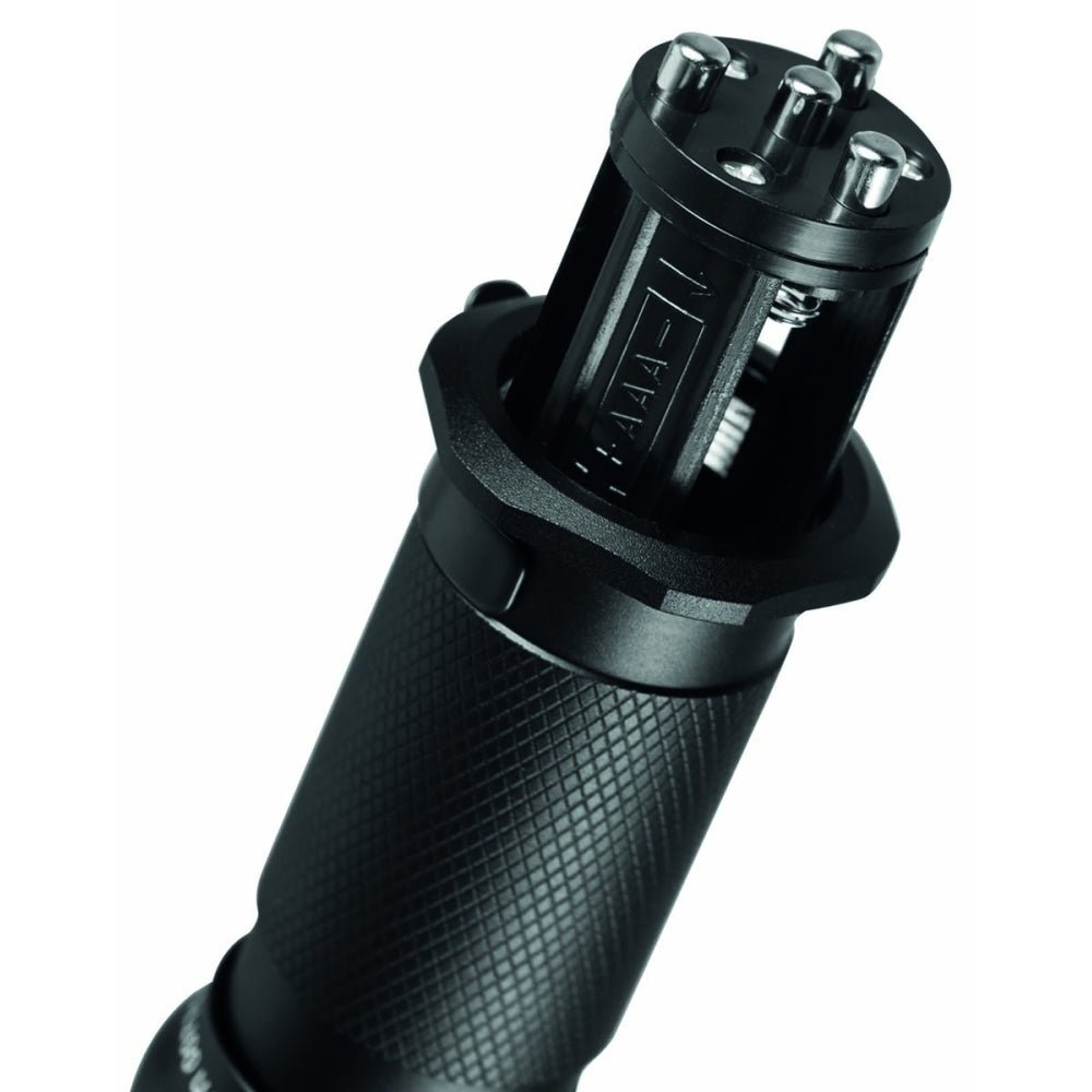 Mactronic Sniper 3.4 lampe torche ouverte avec le porte-piles sorti du corps