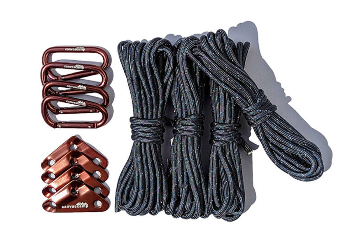 kit de haubans Pro avec quatre cordes noires, mousquetons et tendeurs cuivrés