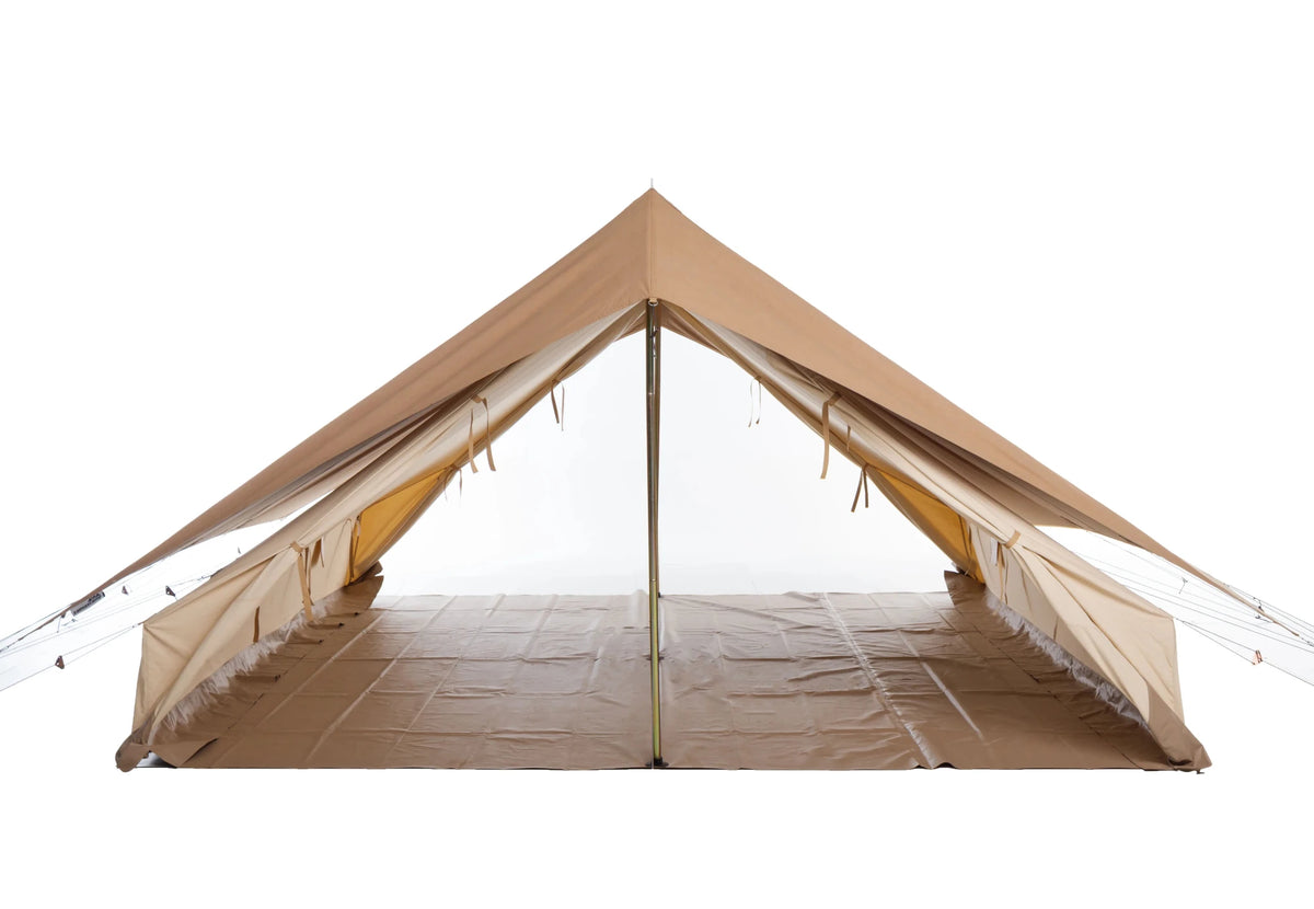 CanvasCamp Apex 4 x 6 vue à travers la tente avec portes enroulées à l'avant et à l'arrière