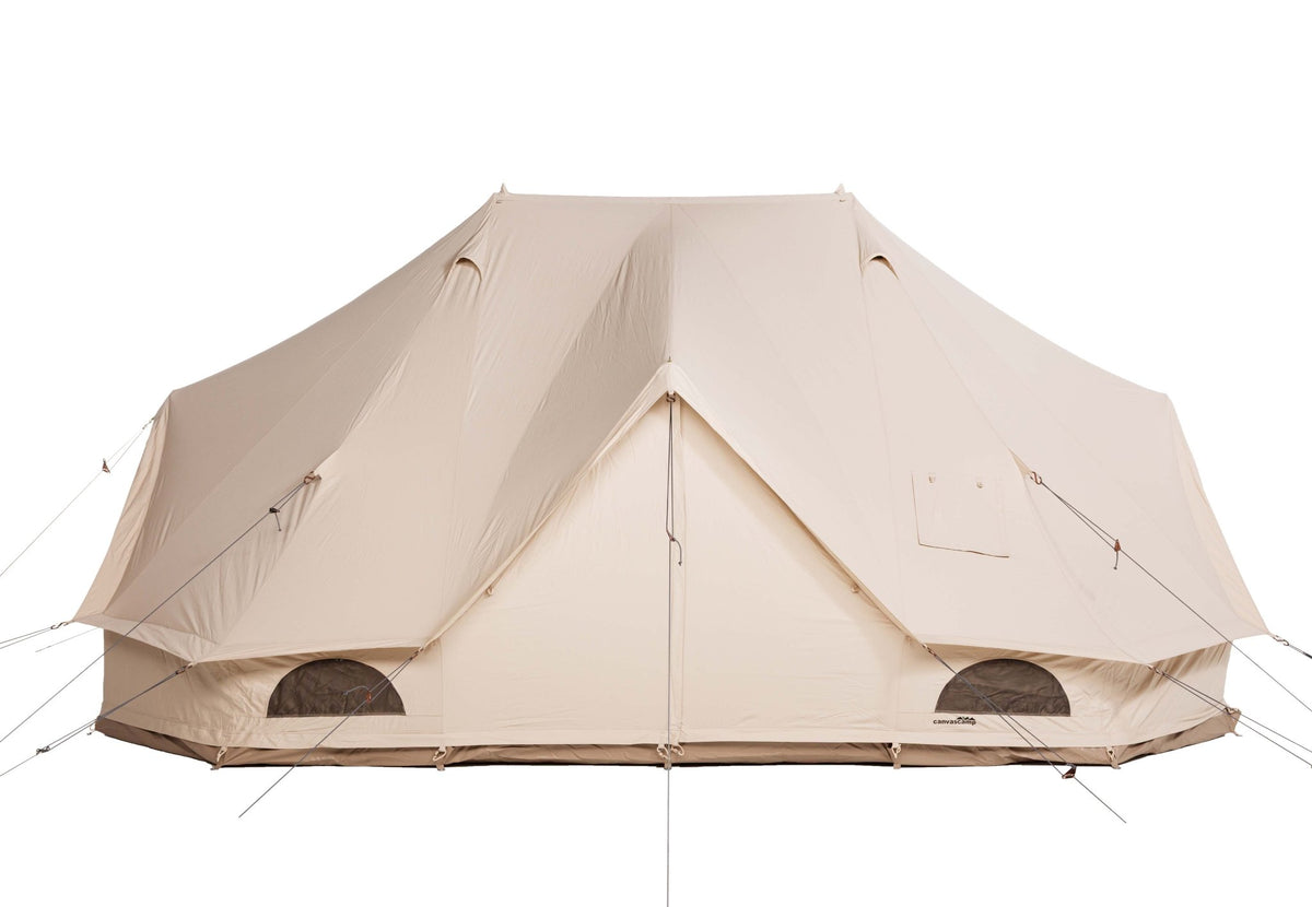 Sibley Apex 600 Twin, tente cloche en toile beige à deux sommets, vue de face avec porte fermée