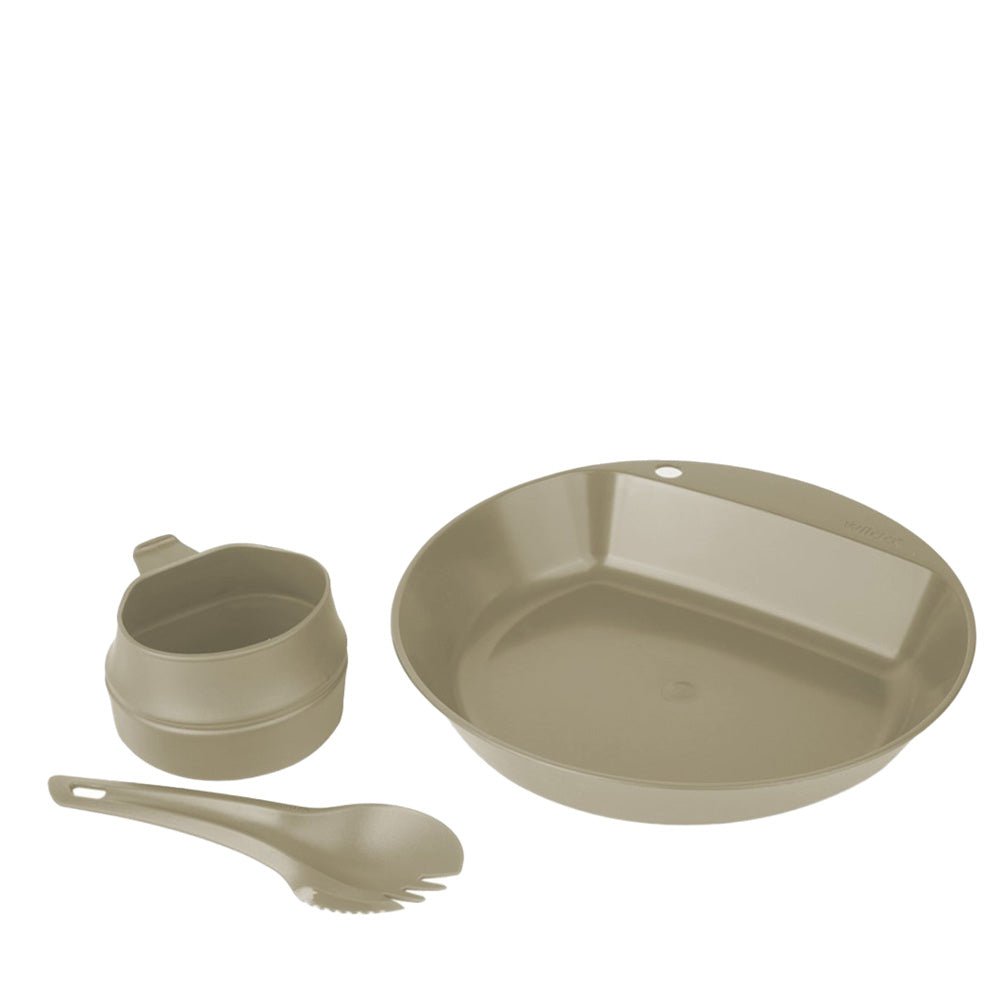 Wildo Pathfinder Camping Kit couleur sable avec assiette, gobelet pliable et cuillère-fourchette