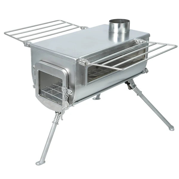 Winnerwell Woodlander Plus Double View vu de biais avec porte vitrée, vitre latérale et tablettes dépliées