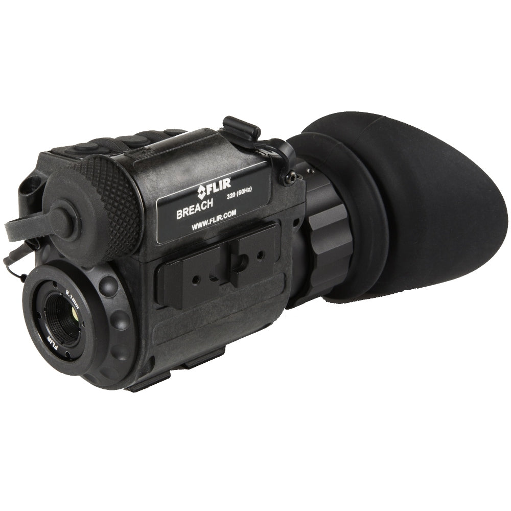 FLIR Breach PTQ136 vue de l'autre côté avec objectif à l'avant et logo sur le boîtier