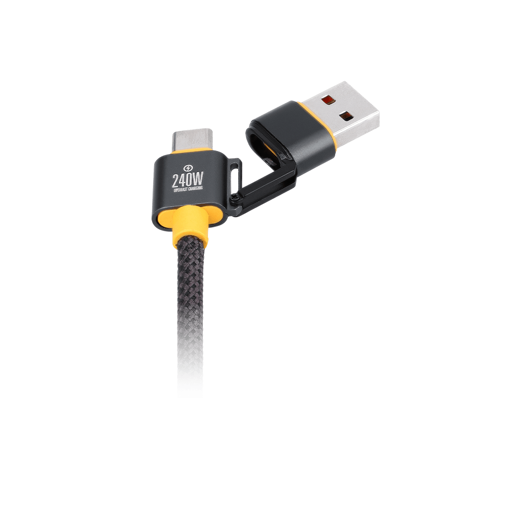 Fiche USB-C du WakaWaka Connect Pro marquée 240W, avec l'embout USB-A à côté
