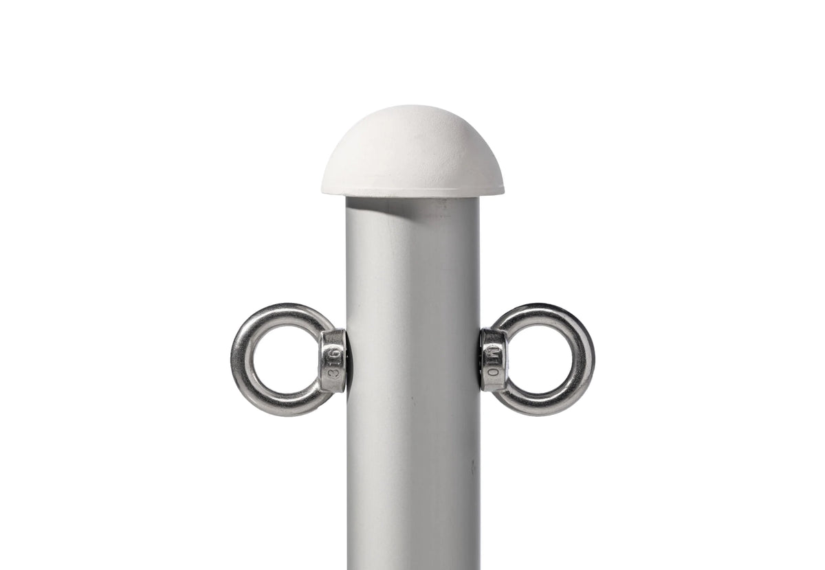 Jeu de mâts aluminium CanvasCamp, haut d'un mât avec embout blanc et deux œillets métalliques