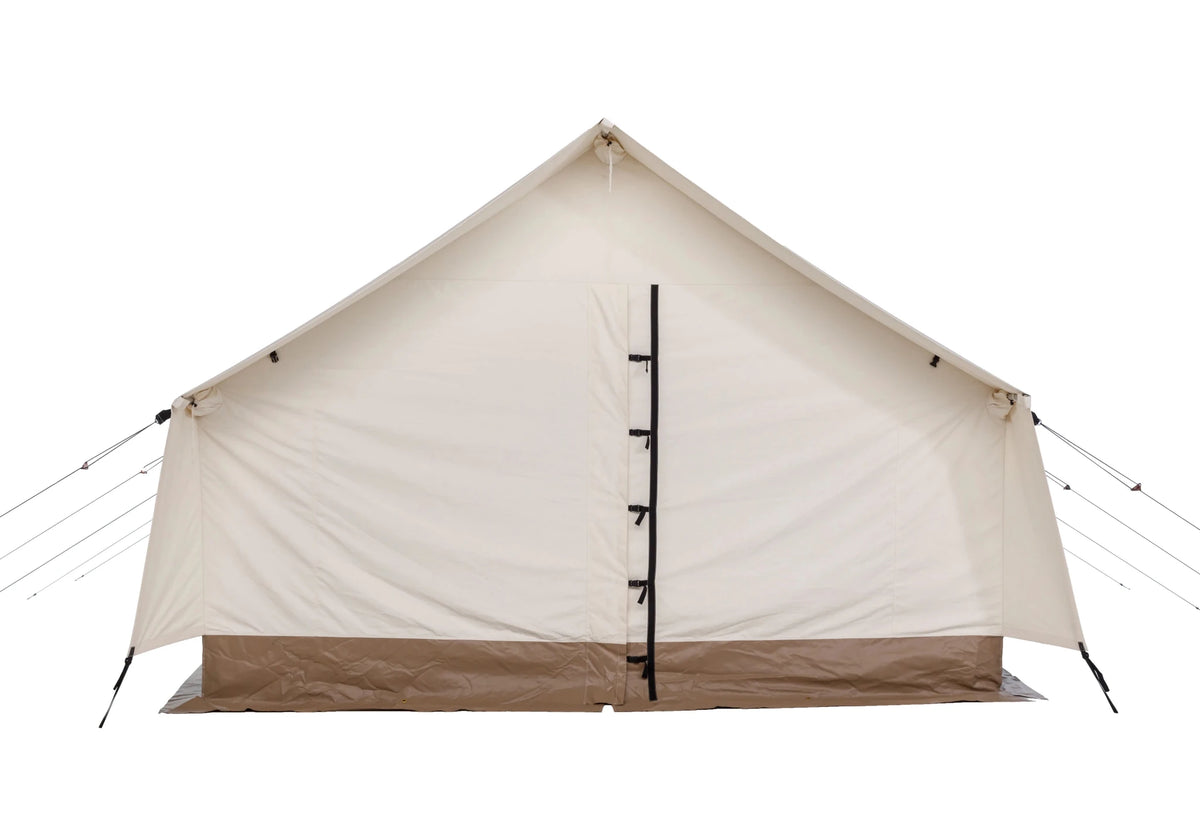 Heavy Duty Safari Tent en toile naturelle, façade avec porte fermée et haubans