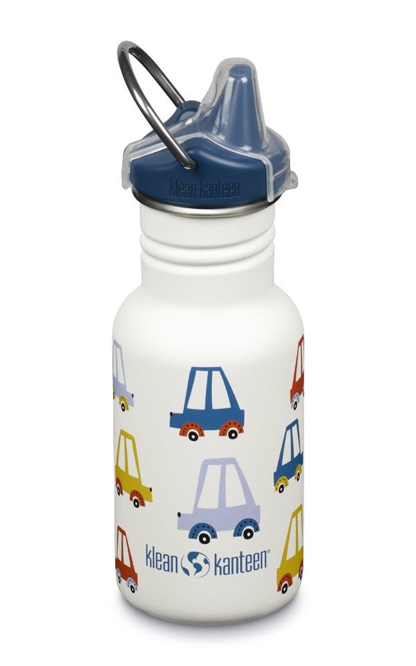 Klean Kanteen Kid Kanteen blanche avec petites voitures et bouchon à bec bleu foncé à anneau métallique