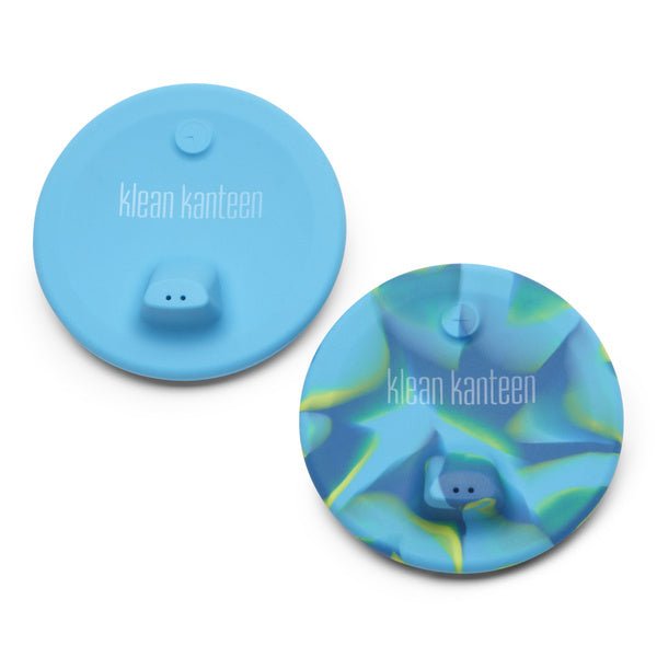 Klean Kanteen Sippy Lid Kid Cup, deux couvercles à bec en silicone bleu clair et marbré bleu-jaune