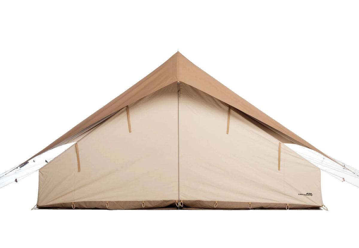 CanvasCamp Apex 4 x 6 tente à faîte avec toit couleur sable et parois claires, avant fermé