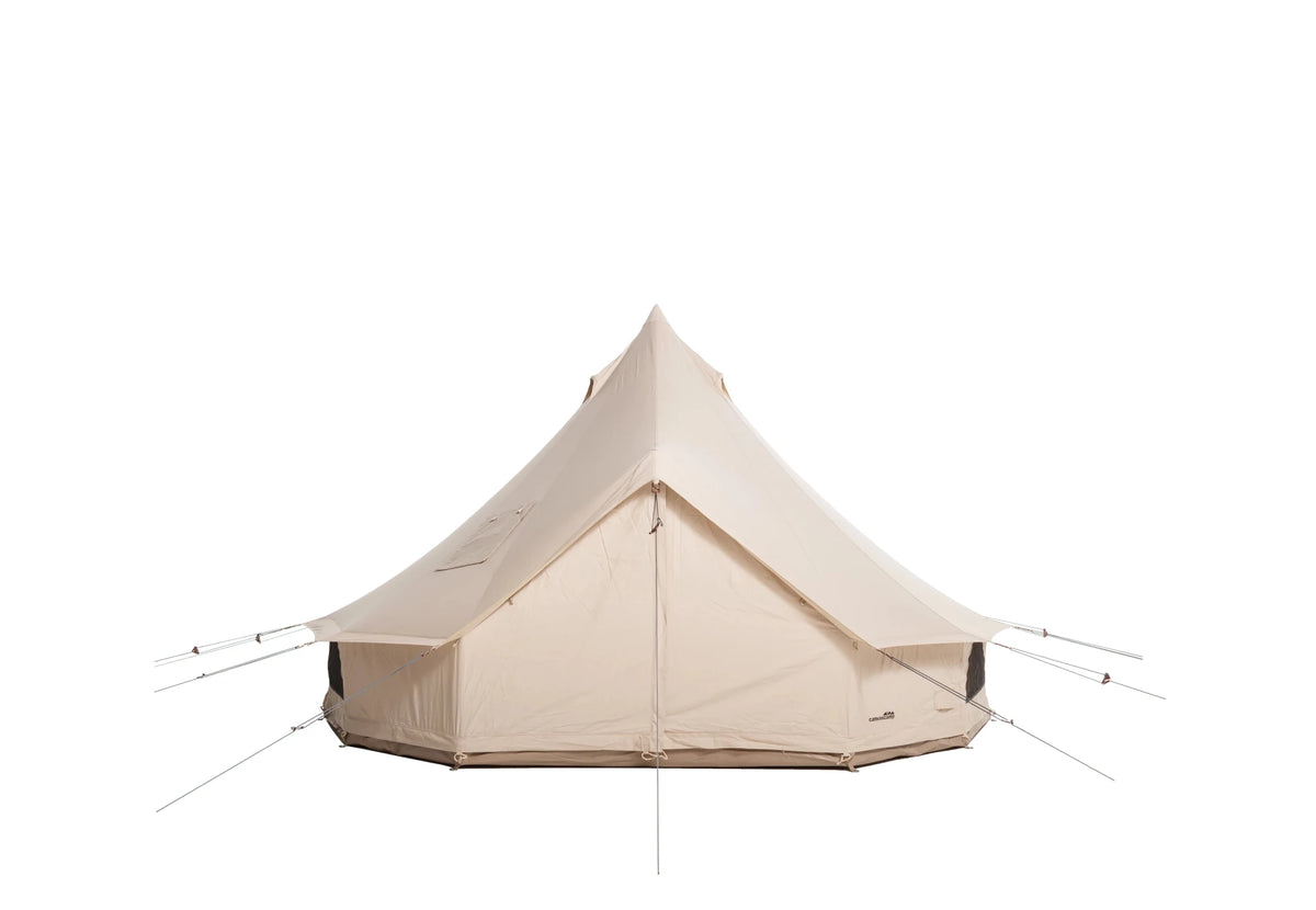Sibley Apex 400 tente cloche beige avec porte fermée et haubans, vue de face