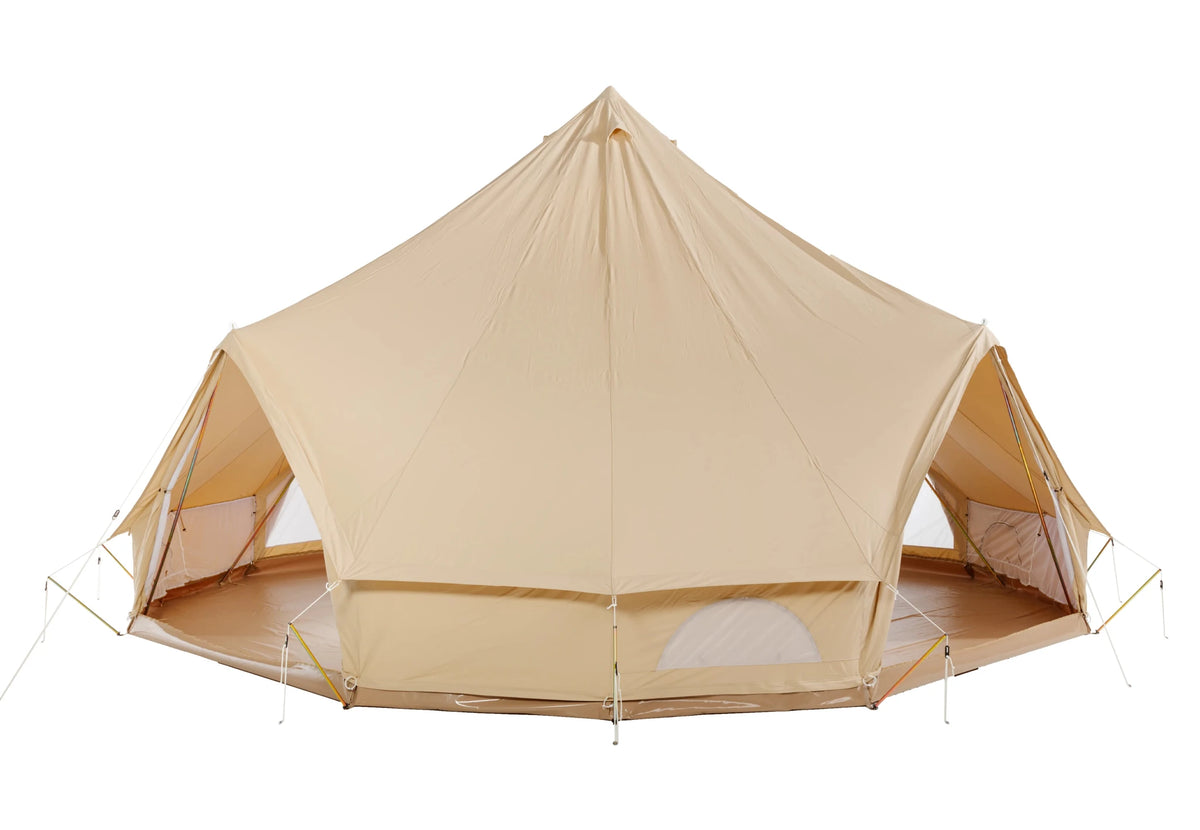 CanvasCamp Sibley ProTech 700 QD avec deux portes ouvertes et vue sur le sol à l'intérieur