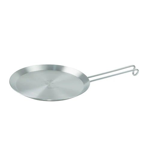 Winnerwell Titanium Camping Frying Pan, poêle plate avec long manche en fil, vue de biais d'en haut